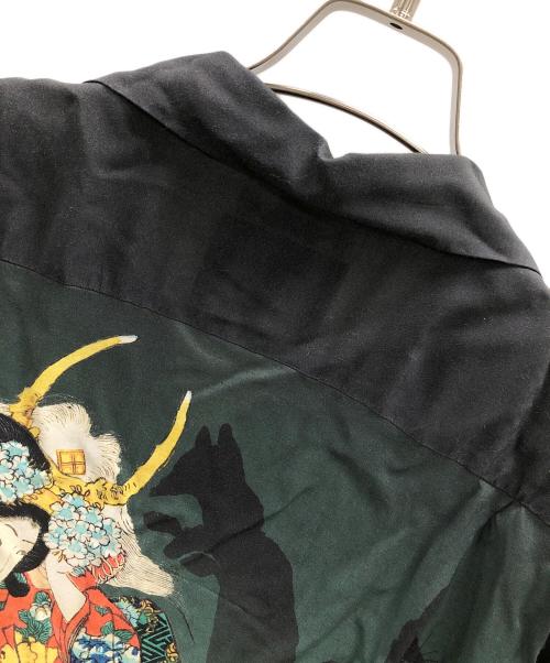 Sun Surf SPECIAL EDITION（サンサーフ・スペシャルエディション）Sun Surf SPECIAL EDITION (サンサーフ・スペシャルエディション) アロハシャツ “木曾街道六十九次之内 下諏訪 八重垣姫” グリーン×ブラック サイズ:Mの古着・服飾アイテム