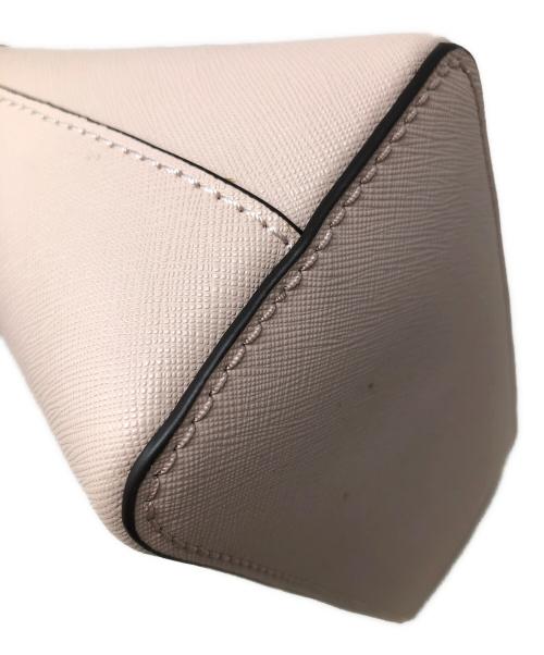 MICHAEL KORS（マイケル・コース）MICHAEL KORS ショルダーバッグ JET SET TRAVEL MD DOME XCROSS XBODY（ジェットセット トラベル ミディアム ドーム クロスボディ） ピンク サイズ:実寸サイズにてご確認ください。の古着・服飾アイテム