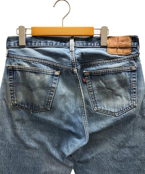 LEVI'S（リーバイス）LEVI'S (リーバイス) デニムパンツ 501 インディゴ サイズ:実寸サイズにてご確認ください。の古着・服飾アイテム
