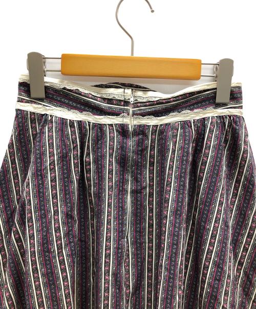 Jessica’s GUNNIES（ジェシカ ガンニーズ）Jessica’s GUNNIES (ジェシカ ガンニーズ) スカート ネイビー系 サイズ:9の古着・服飾アイテム