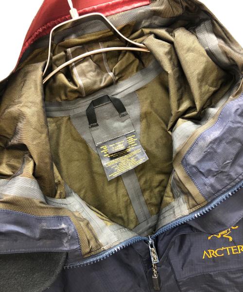 ARC'TERYX（アークテリクス）ARC'TERYX (アークテリクス) 90s ゴアテックスマウンテンパーカー Beta LT（ベータ エルティ） ネイビー サイズ:X-LARGEの古着・服飾アイテム