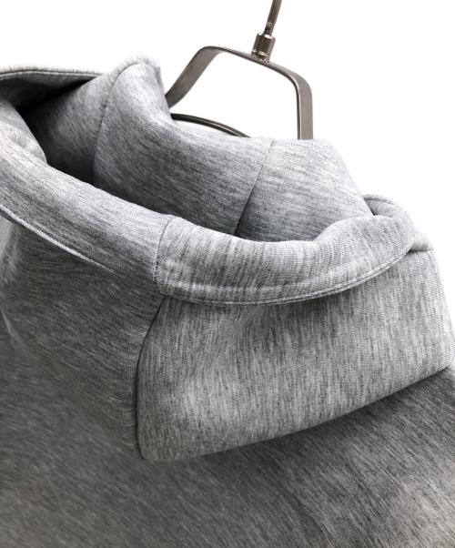 MAMMUT（マムート）MAMMUT (マムート) ダイノ 2.0 ミッドレイヤー フーデッド ジャケット アジアンフィット ライトグレー サイズ:ASIA M 未使用品の古着・服飾アイテム