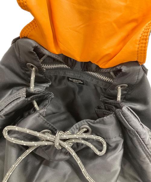 PORTER（ポーター）PORTER (ポーター) リュック BACKPACK（バックパック） ブラック×オレンジ サイズ:実寸サイズにてご確認ください。の古着・服飾アイテム