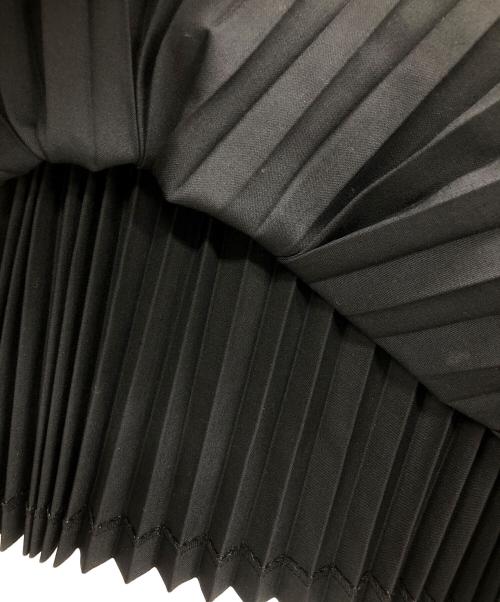 JUNYA WATANABE COMME des GARCONS（(ジュンヤワタナベ コムデギャルソン）JUNYA WATANABE COMME des GARCONS ((ジュンヤワタナベ コムデギャルソン) プリーツブラウスワンピース ブラック サイズ:XSの古着・服飾アイテム