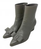 Salvatore Ferragamoサルヴァトーレ フェラガモ）の古着「アンクルブーツ VINCE（ヴィンス）」｜グレー