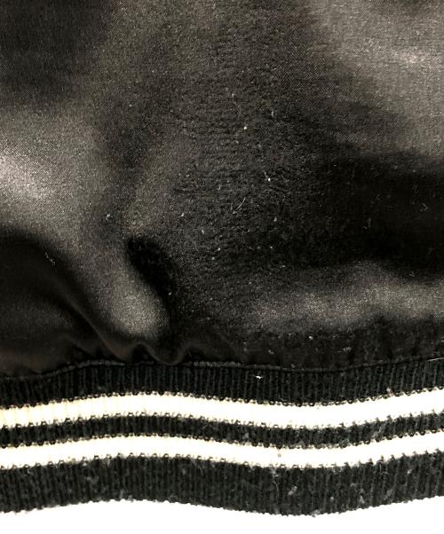 JohnUNDERCOVER（ジョンアンダーカバー）JohnUNDERCOVER (ジョンアンダーカバー) スカジャン ブラック×ホワイト サイズ:4の古着・服飾アイテム