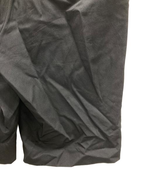 COMME des GARCONS HOMME PLUS（コムデギャルソンオムプリュス）COMME des GARCONS HOMME PLUS (コムデギャルソンオムプリュス) パンツ ウールギャバクロップドパンツ ブラック サイズ:XSの古着・服飾アイテム