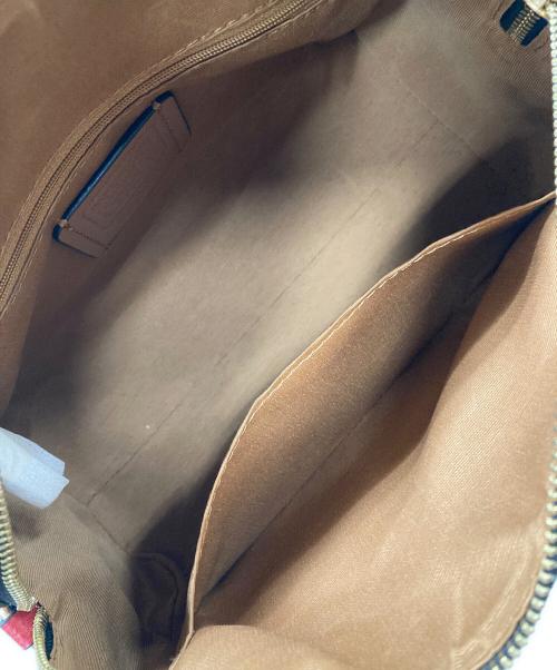 COACH（コーチ）COACH (コーチ) PEANUTS (ピーナッツ) 2WAYバッグ ハンドバッグ ショルダーバッグ スヌーピー ホワイト サイズ:実寸サイズにてご確認ください。 未使用品の古着・服飾アイテム