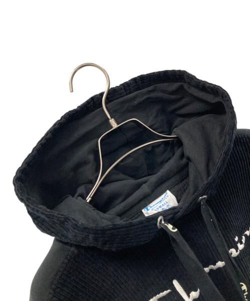 Champion REVERSE WEAVE（チャンピオン リバース ウィーブ）Champion REVERSE WEAVE (チャンピオン リバース ウィーブ) パーカー CORDUROY CROPPED HOODIE（コーデュロイ クロップド フーディ） ブラック サイズ:JPN Sの古着・服飾アイテム