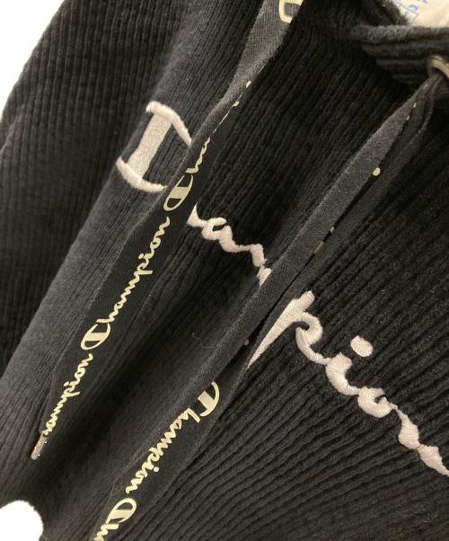 Champion REVERSE WEAVE（チャンピオン リバース ウィーブ）Champion REVERSE WEAVE (チャンピオン リバース ウィーブ) パーカー CORDUROY CROPPED HOODIE（コーデュロイ クロップド フーディ） ブラック サイズ:JPN Sの古着・服飾アイテム