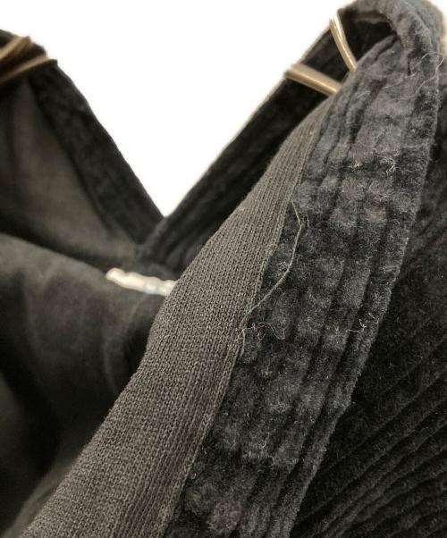 Champion REVERSE WEAVE（チャンピオン リバース ウィーブ）Champion REVERSE WEAVE (チャンピオン リバース ウィーブ) パーカー CORDUROY CROPPED HOODIE（コーデュロイ クロップド フーディ） ブラック サイズ:JPN Sの古着・服飾アイテム