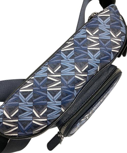 MICHAEL KORS（マイケル・コース）MICHAEL KORS (マイケルコース) ウエストバッグ ユーティリティベルトバッグ ブルー サイズ:実寸サイズにてご確認ください。の古着・服飾アイテム