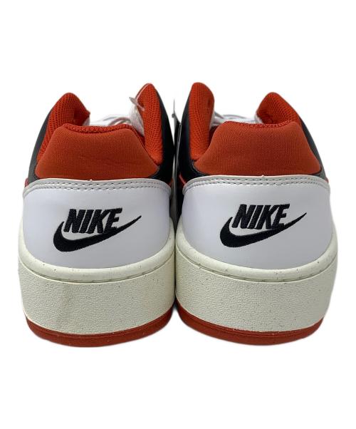 NIKE（ナイキ）NIKE (ナイキ) スニーカー Full Force Low（フルフォース ロー） レッド×ホワイト サイズ:26.5cm 未使用品の古着・服飾アイテム