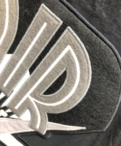 NIKE（ナイキ）NIKE (ナイキ) ナイロンジャケット エアジョーダン ブラック×ホワイト サイズ:XLの古着・服飾アイテム