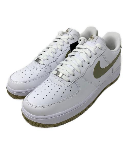 NIKE（ナイキ）NIKE (ナイキ) スニーカー Air Force 1 '07 （エア フォース 1 '07） ホワイト×オリーブ サイズ:30cm 未使用品の古着・服飾アイテム
