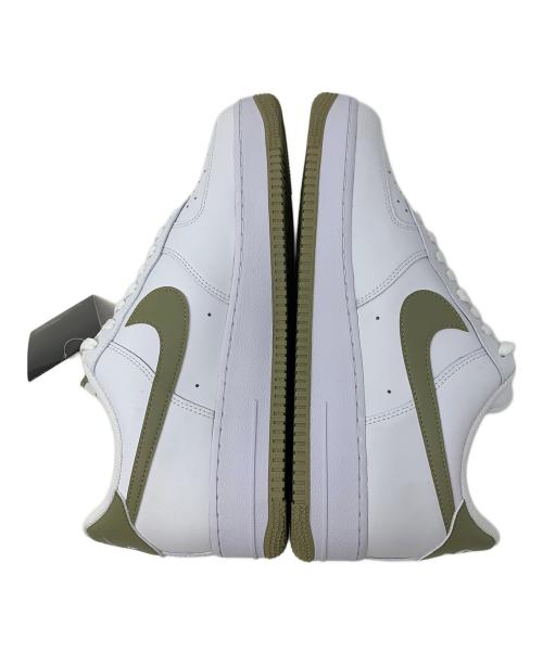 NIKE（ナイキ）NIKE (ナイキ) スニーカー Air Force 1 '07 （エア フォース 1 '07） ホワイト×オリーブ サイズ:30cm 未使用品の古着・服飾アイテム