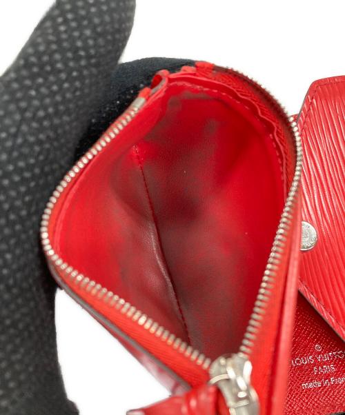 LOUIS VUITTON（ルイ ヴィトン）LOUIS VUITTON (ルイ ヴィトン) 3つ折り財布 エピ ポルトフォイユ ヴィクトリーヌ レッド サイズ:実寸サイズにてご確認ください。の古着・服飾アイテム