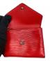 中古・古着 LOUIS VUITTON (ルイ ヴィトン) 3つ折り財布 エピ ポルトフォイユ ヴィクトリーヌ レッド サイズ:実寸サイズにてご確認ください。：12000円