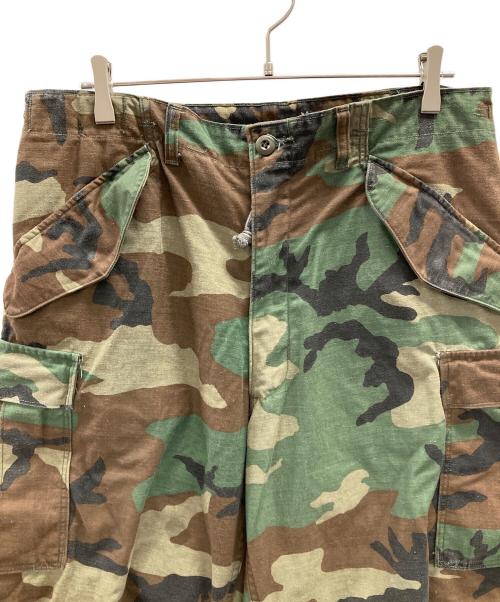 US ARMY（ユーエスアーミー）US ARMY (ユーエスアーミー) ウッドランド・カモ カーゴパンツ オリーブ サイズ:MEDIUM-SHORTの古着・服飾アイテム