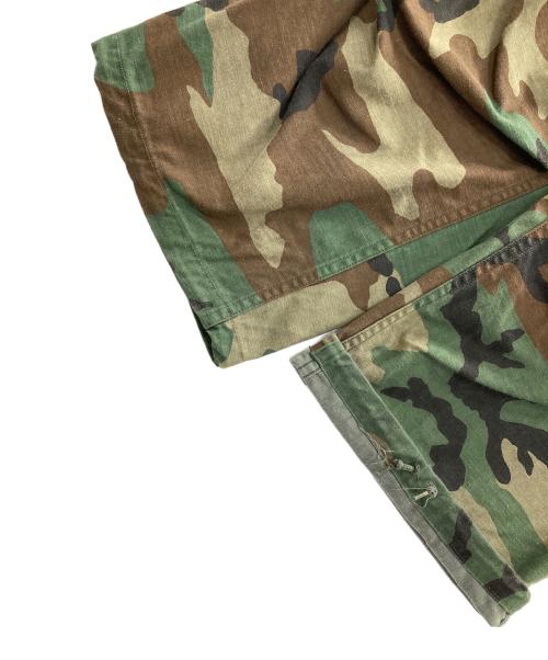 US ARMY（ユーエスアーミー）US ARMY (ユーエスアーミー) ウッドランド・カモ カーゴパンツ オリーブ サイズ:MEDIUM-SHORTの古着・服飾アイテム