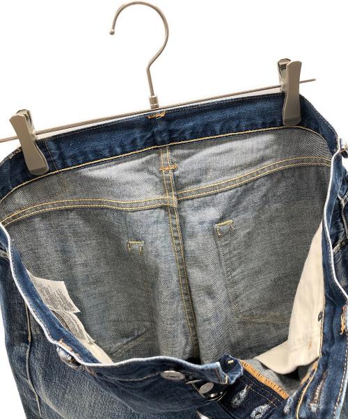 LEVI'S（リーバイス）LEVI'S (リーバイス) デニムパンツ LongDay（ロングデイ） ブルー サイズ:W34 L32の古着・服飾アイテム