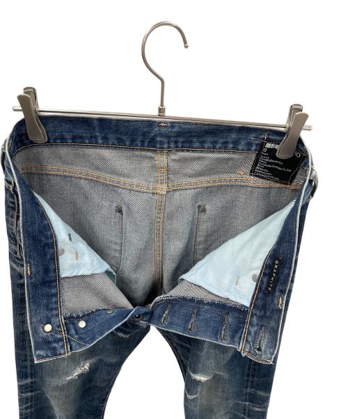 KURO（クロ）KURO (クロ) ダメージデニムパンツ インディゴ サイズ:実寸サイズにてご確認下さい。の古着・服飾アイテム