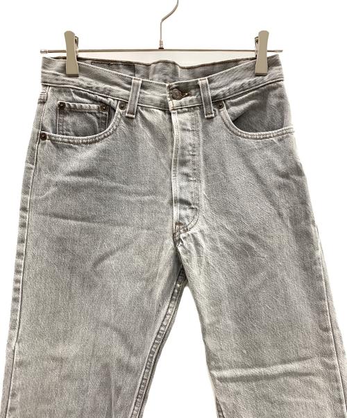 LEVI'S（リーバイス）LEVI'S (リーバイス) デニムパンツ グレー サイズ:W30 L32の古着・服飾アイテム