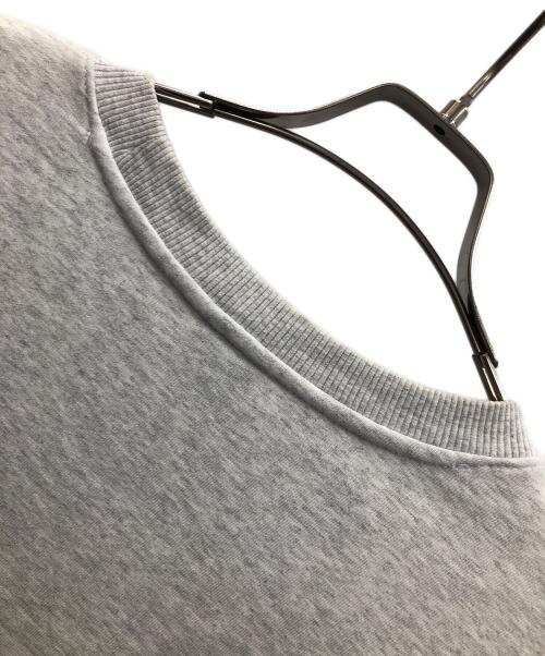 stussy（ステューシー）stussy (ステューシー) スウェット Regal Applique Crew（リーガル アプリケ クルー） ライトグレー サイズ:Sの古着・服飾アイテム