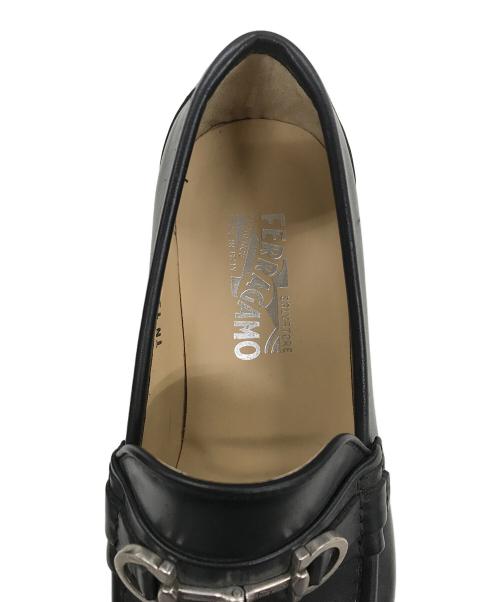 Salvatore Ferragamo（サルヴァトーレ フェラガモ）Salvatore Ferragamo (サルヴァトーレ フェラガモ) ローファー ブラック サイズ:9の古着・服飾アイテム