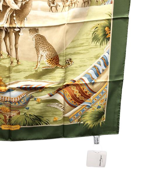 Salvatore Ferragamo（サルヴァトーレ フェラガモ）Salvatore Ferragamo (サルヴァトーレ フェラガモ) スカーフ サイズ:実寸サイズにてご確認ください。 未使用品の古着・服飾アイテム