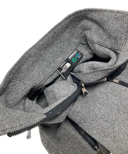 THE NORTH FACE（ザ ノース フェイス）THE NORTH FACE (ザ ノース フェイス) ジャケット ARMADILLA（アルマディラ） グレー サイズ:LLの古着・服飾アイテム