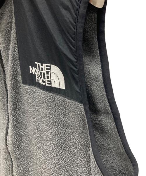 THE NORTH FACE（ザ ノース フェイス）THE NORTH FACE (ザ ノース フェイス) ジャケット ARMADILLA（アルマディラ） グレー サイズ:LLの古着・服飾アイテム