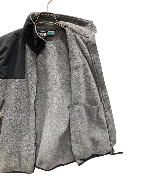 THE NORTH FACE（ザ ノース フェイス）THE NORTH FACE (ザ ノース フェイス) ジャケット ARMADILLA（アルマディラ） グレー サイズ:LLの古着・服飾アイテム