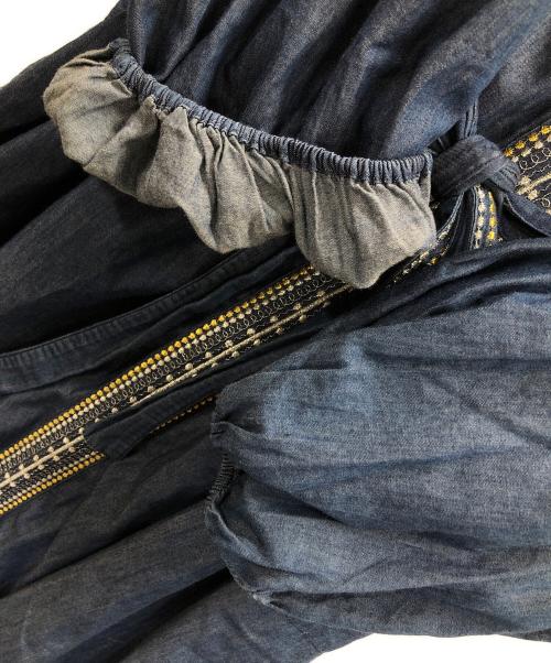 ne quittez pas（ヌキテパ）ne quittez pas (ヌキテパ) 刺繍ワンピース ブルー サイズ:実寸サイズにてご確認ください。の古着・服飾アイテム