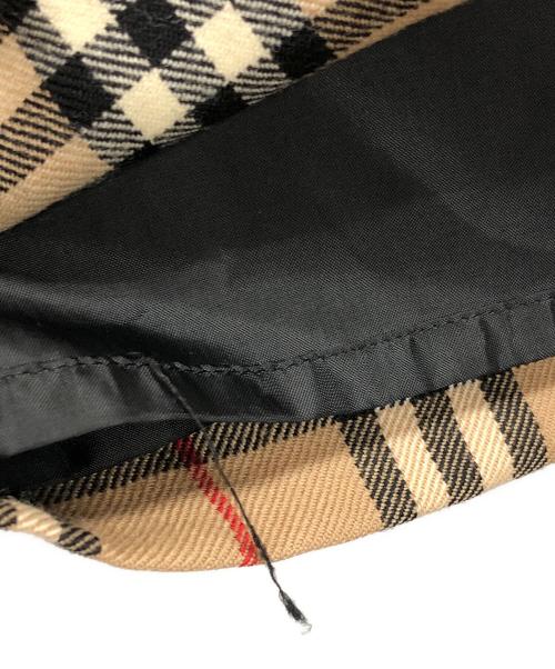 BURBERRY BLUE LABEL（バーバリーロンドンブルーレーベル）BURBERRY BLUE LABEL (バーバリーロンドンブルーレーベル) スカート ノバチェック ライトブラウン サイズ:36の古着・服飾アイテム