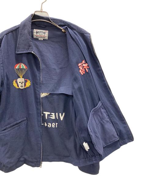 HOUSTON（ヒューストン）HOUSTON (ヒューストン) ベトナムジャケット 刺繍ロゴ ネイビー サイズ:Lの古着・服飾アイテム