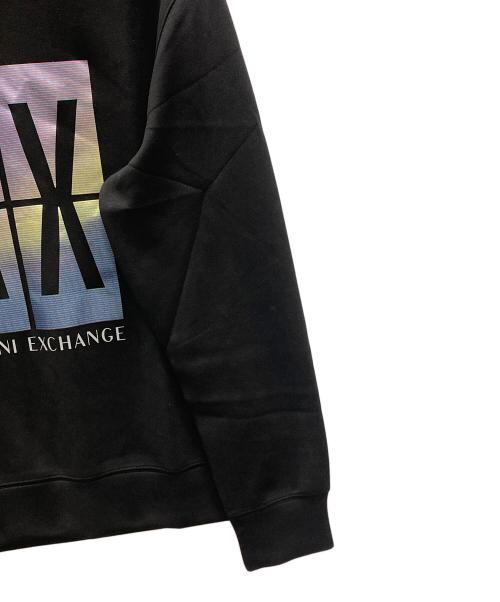 ARMANI EXCHANGE（アルマーニ エクスチェンジ）ARMANI EXCHANGE (アルマーニ エクスチェンジ) グラデーションロゴ　クルーネックスウェットプルオーバー ブラック サイズ:S 未使用品の古着・服飾アイテム