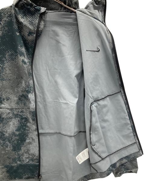 NIKE（ナイキ）NIKE (ナイキ) ナイロンジャケット アンリミテッドレペル バーサタイル ジャケット ブラック サイズ:S 未使用品の古着・服飾アイテム