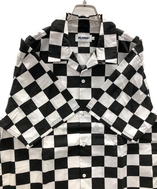 X-LARGE（エクストララージ）X-LARGE (エクストララージ) オープンカラーシャツ ブラック×ホワイト サイズ:L 未使用品の古着・服飾アイテム