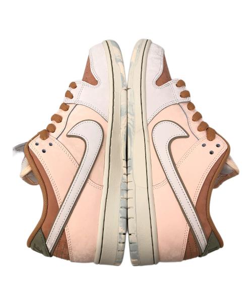 NIKE（ナイキ）NIKE (ナイキ) ローカットスニーカー SB DUNK LOW PRO PREMIUM(スケートボーディング ダンク ロー プロ プレミアム) ピンク サイズ:28 未使用品の古着・服飾アイテム