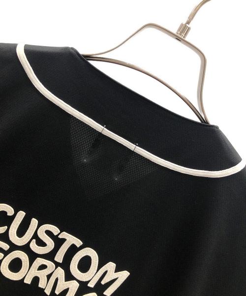 m&m custom performance（エムアンドエム カスタムパフォーマンス）m&m custom performance (エムアンドエム カスタムパフォーマンス) DRY ATHLETIC BASEBALL SHIRT（ドライ アスレチック ベースボール シャツ） ブラック サイズ:XLの古着・服飾アイテム