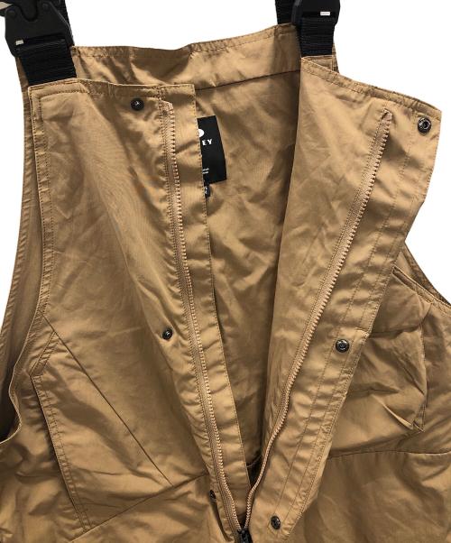 OAKLEY（オークリー）OAKLEY (オークリー) Fgl Cpn Toolbox All In One 2.0（エフジーエル シーピーエヌ ツールボックス オールインワン 2.0） ベージュ サイズ:Mの古着・服飾アイテム