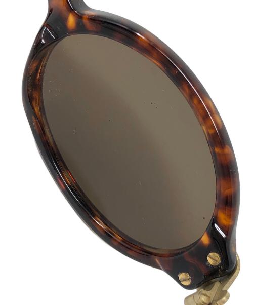 FENDI（フェンディ）FENDI (フェンディ) サングラス オーバル フルリム ブラウン サイズ:実寸サイズにてご確認ください。の古着・服飾アイテム