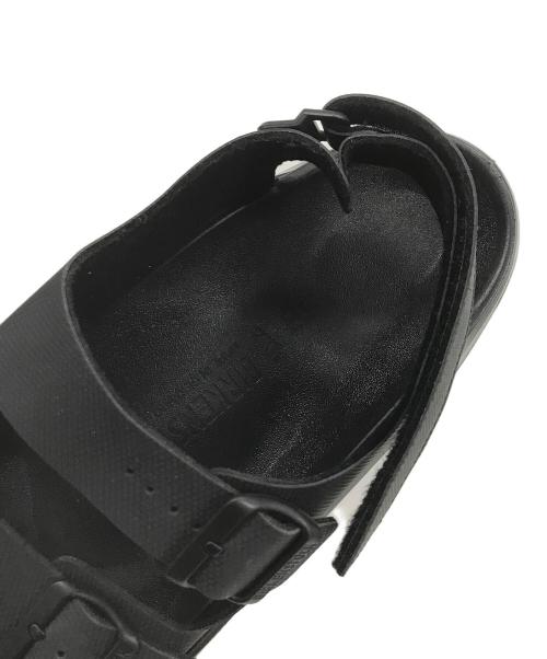 BIRKENSTOCK（ビルケンシュトック）BIRKENSTOCK (ビルケンシュトック) サンダル ブラック サイズ:28.5の古着・服飾アイテム