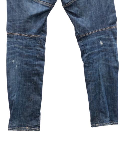 DSQUARED2（ディースクエアード）DSQUARED2 (ディースクエアード) スキニーデニムパンツ インディゴ サイズ:52の古着・服飾アイテム