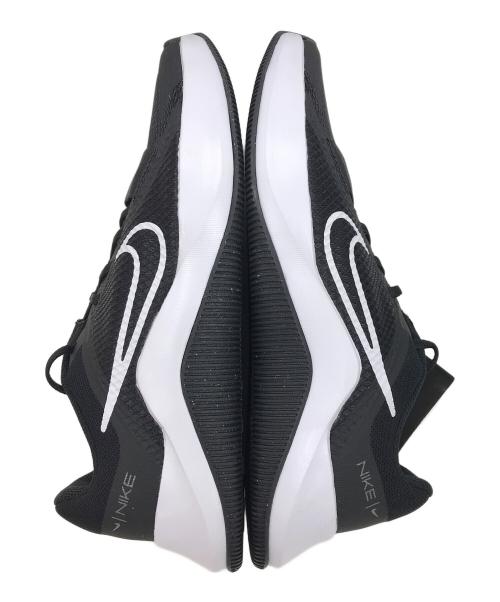 NIKE（ナイキ）NIKE (ナイキ) ローカットスニーカー WMNS Nike MC Trainer 2 (ウィメンズ MC トレーナー2) ブラック サイズ:25cm 未使用品の古着・服飾アイテム