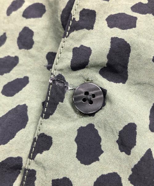 WACKO MARIA（ワコマリア）WACKO MARIA (ワコマリア) GRAMICCI (グラミチ) 半袖シャツ レオパード柄 カーキ サイズ:ASIA XLの古着・服飾アイテム