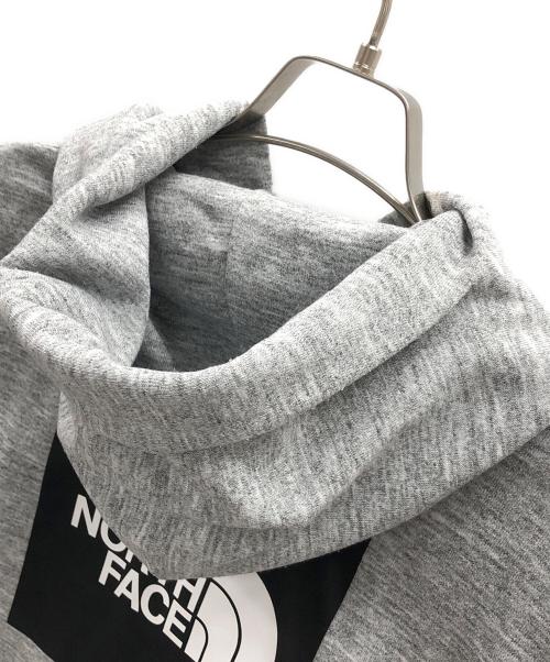 THE NORTH FACE（ザ ノース フェイス）THE NORTH FACE (ザ ノース フェイス) パーカー Back Square Logo Hoodie（バック スクエア ロゴ フーディー） グレー サイズ:Mの古着・服飾アイテム