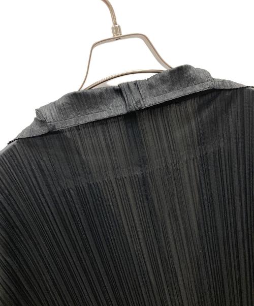 ISSEY MIYAKE（イッセイミヤケ）ISSEY MIYAKE (イッセイミヤケ) ロングカーディガン PLEATS PLEASE（プリーツ プリーズ） ブラック サイズ:3の古着・服飾アイテム