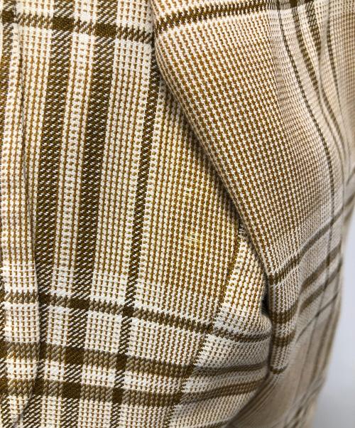 ISAIA（イザイア）ISAIA (イザイア) テーラードジャケット ベージュ サイズ:42の古着・服飾アイテム